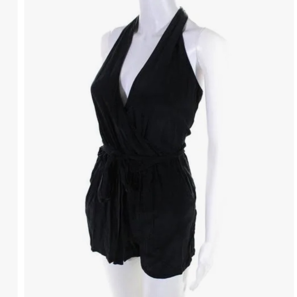 Rory Beca black v-neck sleeveless romper size medium